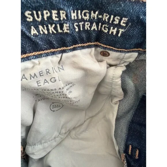 American Eagle Women’s Super High Rise Ankle Straight Jeans Size 14 NWT - Picture 9 of 11